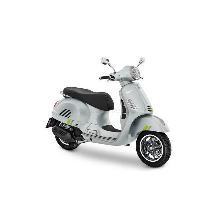 Vespa GTS 300 Super Tech RST
